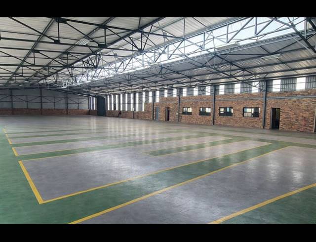 2,424M² WAREHOUSE TO LET IN SPARTAN
